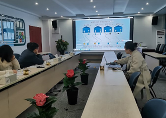 堅持創新驅動，做實做強做優實體經濟